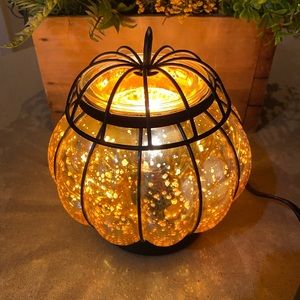 New In Box Enchanted Pumpkin Scentsy Warmer